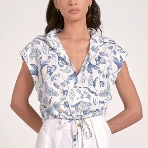 Elan Button Front Linen Blend Top
Size Small
Never worn but tags not attached